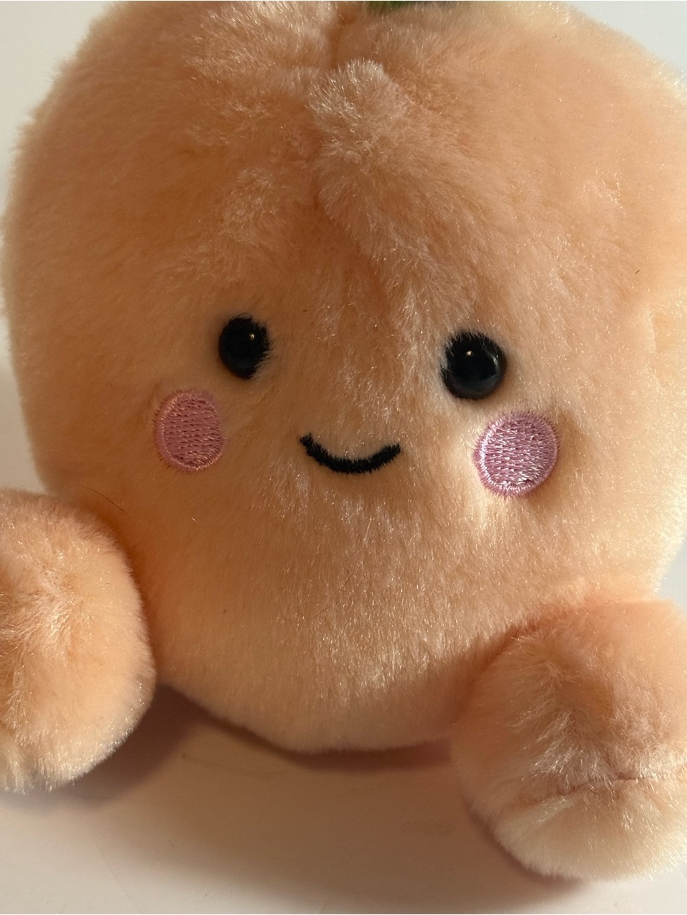 Aurora - Palm Pals - 4.5" Mellow Peach Adorable Stuffed Animal New Without Tag - Picture 4 of 6